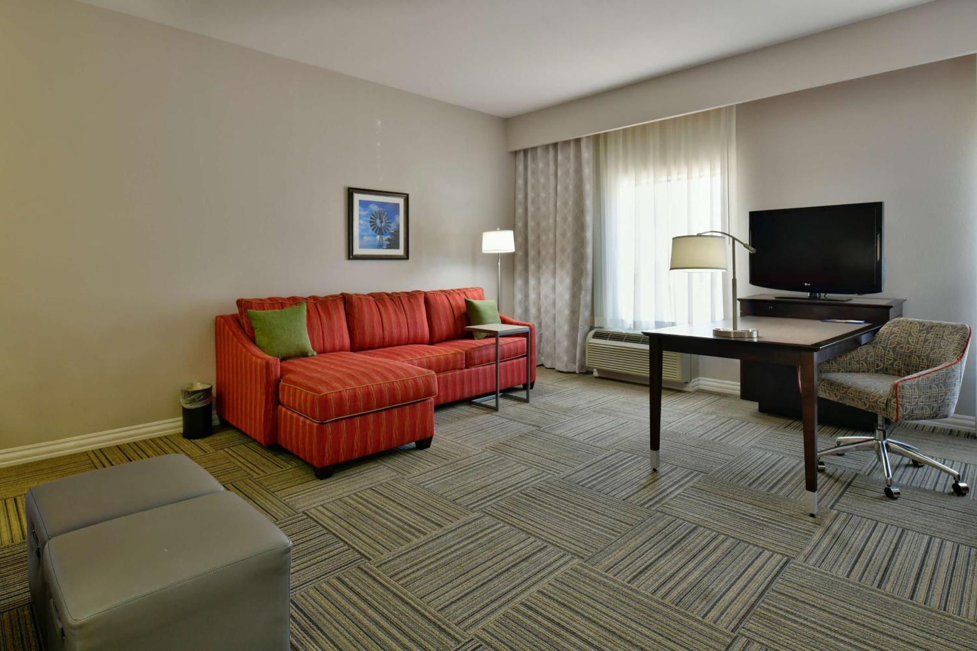 Hampton Inn & Suites Фредериксберг Экстерьер фото